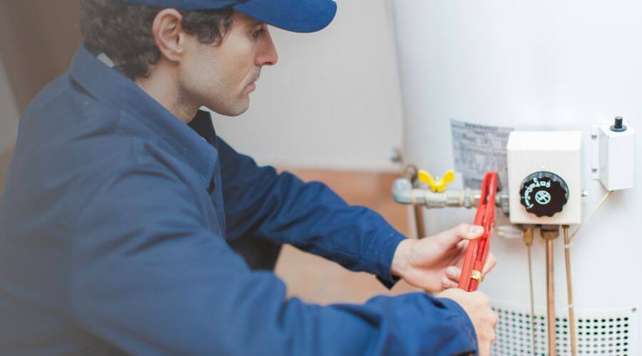 Expert burst pipe repair services in Notre Dame, IN